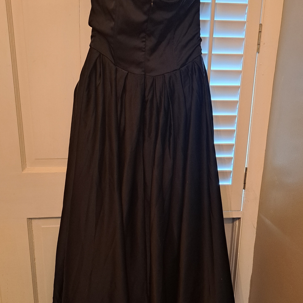 Fashion Nova Classic Black Strapless Gown - Picture 2 of 5